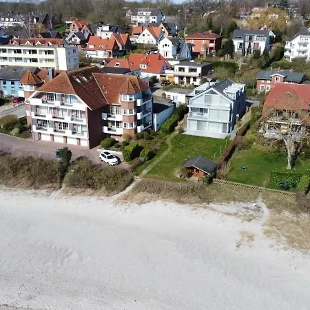 Strandresidenz 11 *